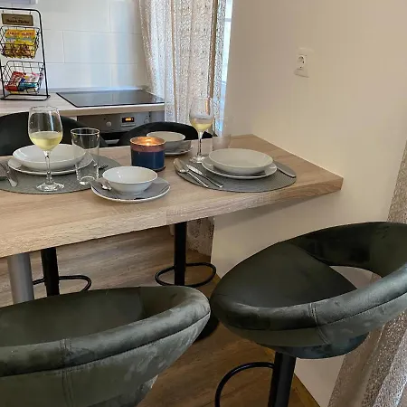 Varker 9 Apartment